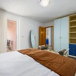 House With Apartments Dragica